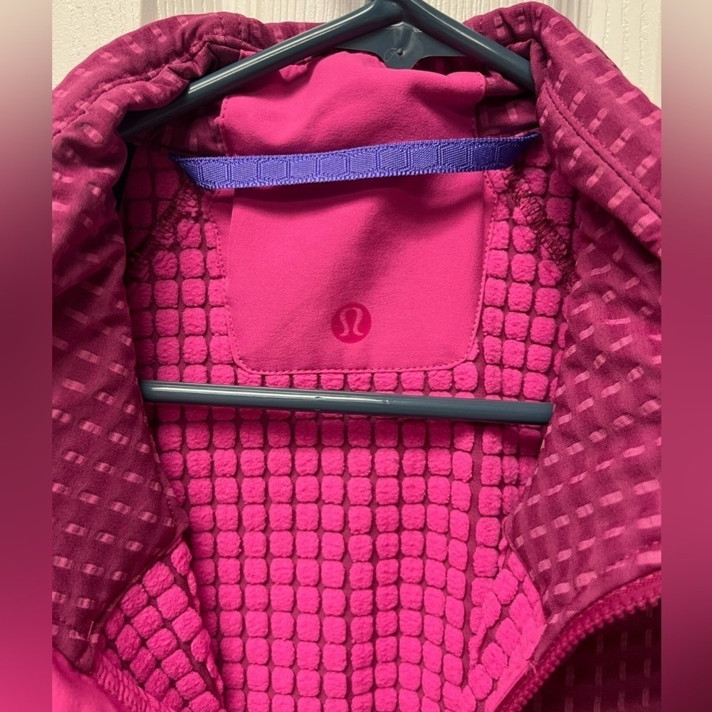 Lululemon Mens Water-Repellent Grid Fleece Hiking Vest - Small - Picture 5 of 7